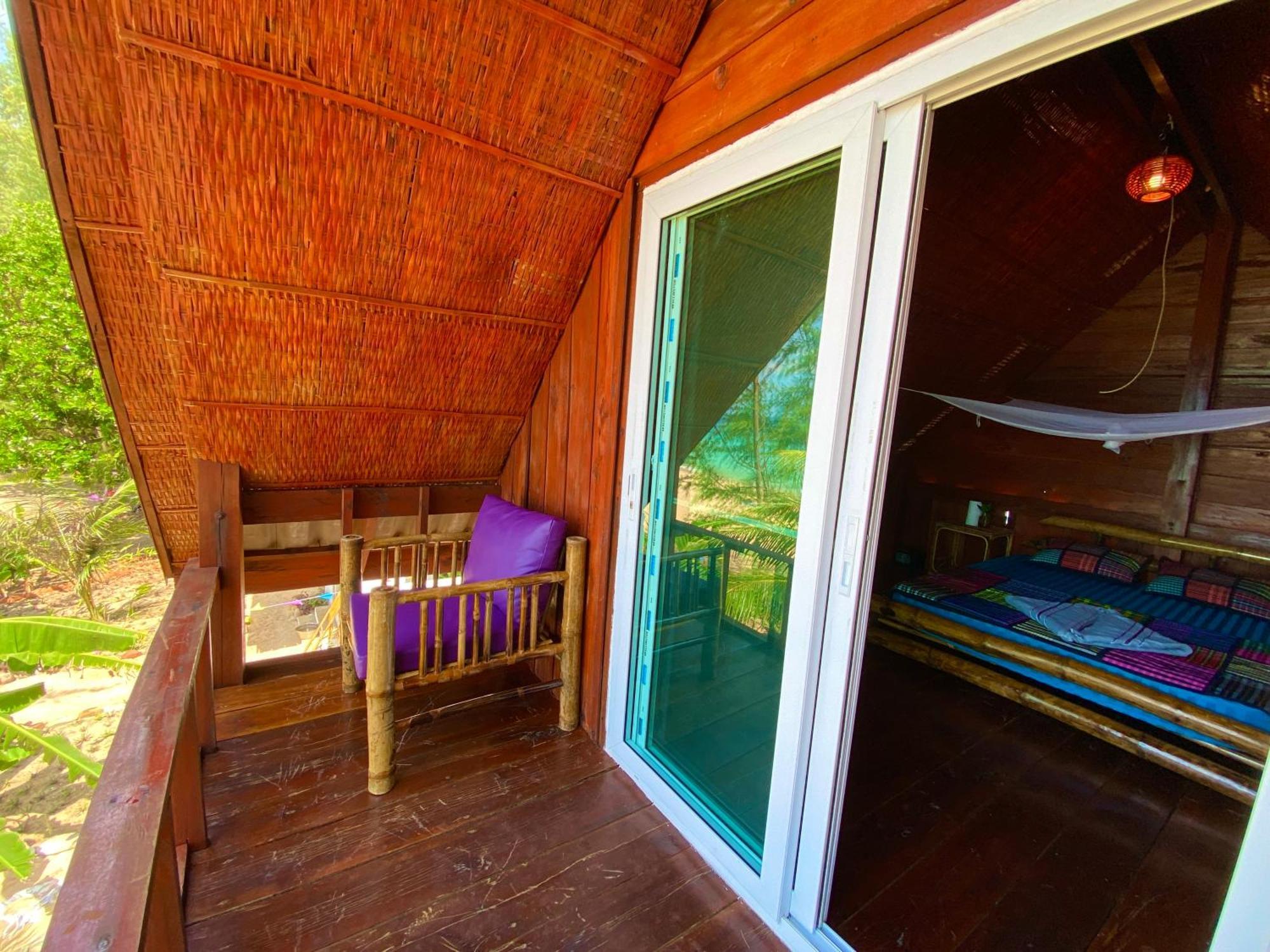 Robinson Bungalows Ронгсанлем Экстерьер фото